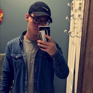 Meet your Posher, Brandon